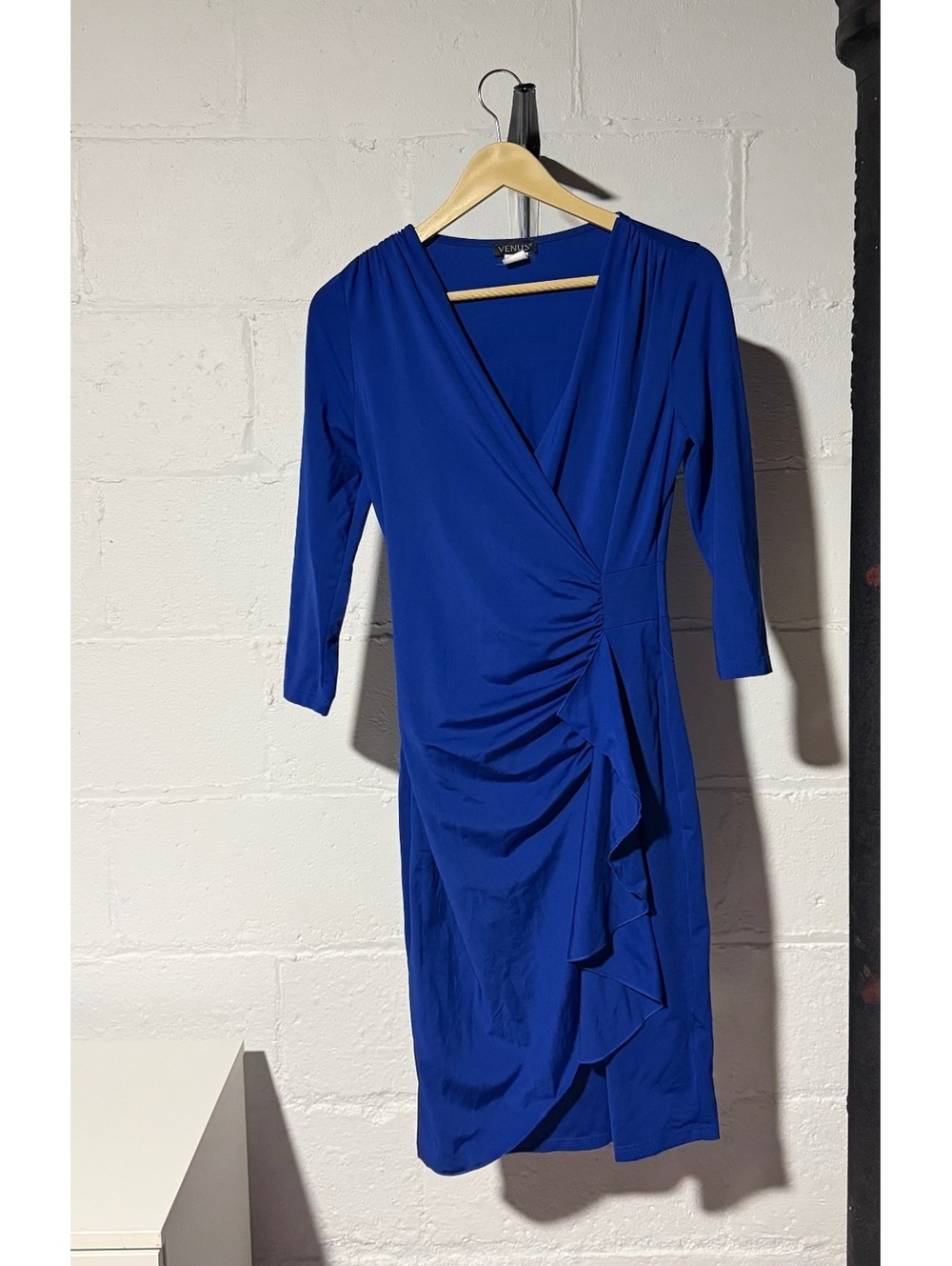 Venus women’s royal blue 3/4 sleeve v neck faux wrap stretch dress size small